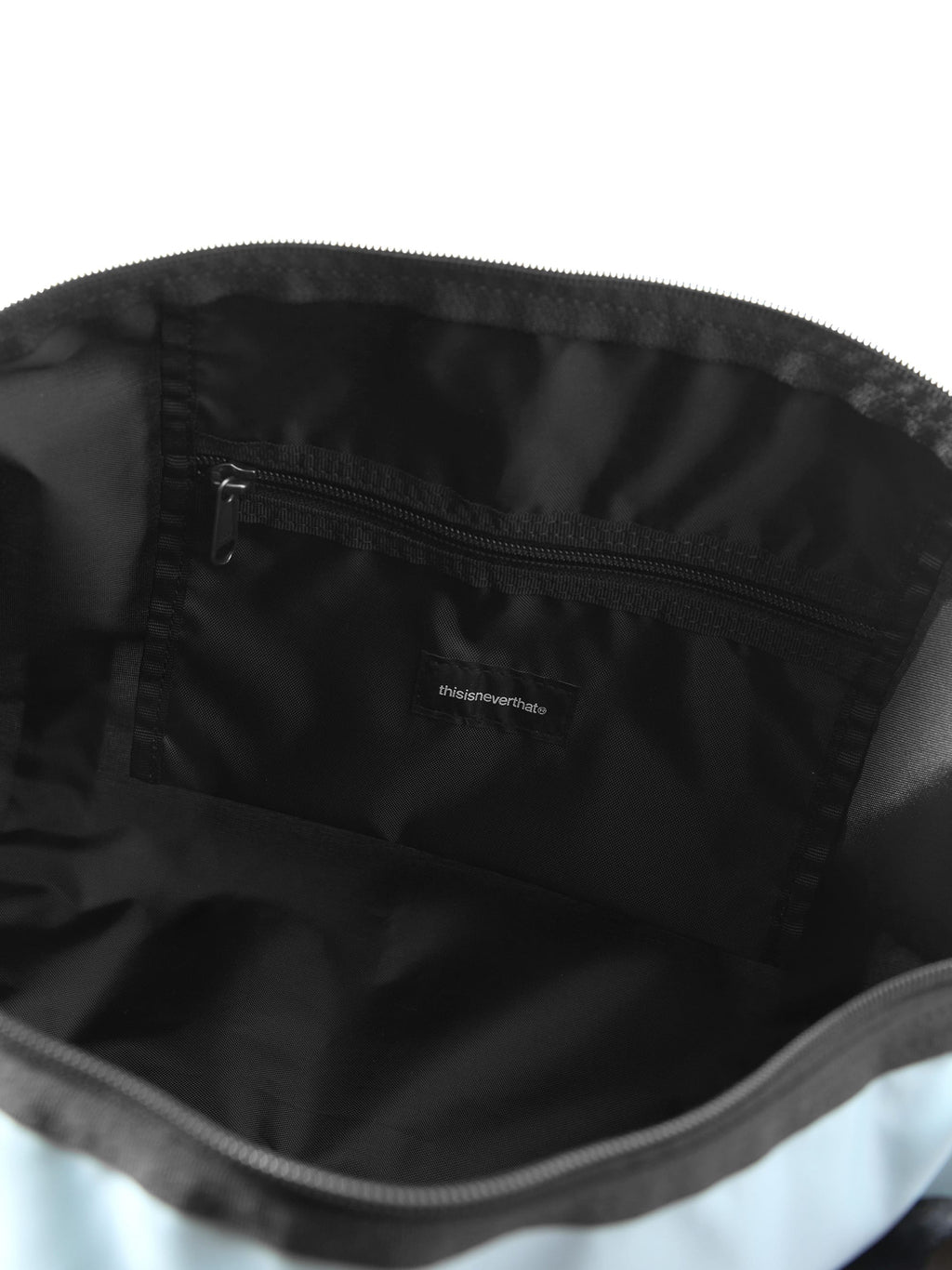 Light Duffle Bag
